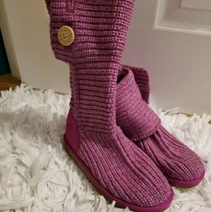 Pink/lavendar uggs